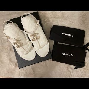 White CHANEL thong sandals